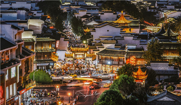 【华东】【尊享江南】 华东三市·上海外滩 ︱ 夜宿水乡乌镇 苏州留园 ︱ 漫游杭州西湖 ︱ 四天双飞纯玩团